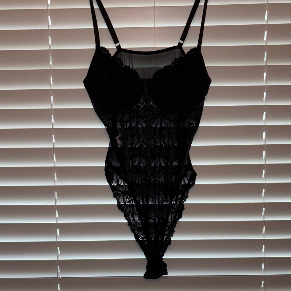 SHEIN Black Lace Chemise